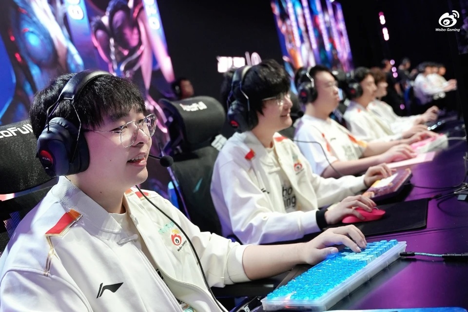 WBG3-0UP晋级季后赛,LPL第三赛段骑士之路UP和WBG的BO5回顾