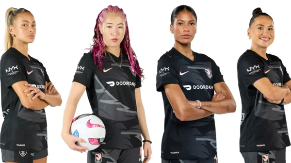 足球经理26获得英超授权,FM系列历史首次加入女足联赛