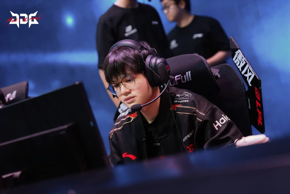 JDG3-1击败WBG,晋级冒泡赛(LPL世界赛资格赛)最后一轮